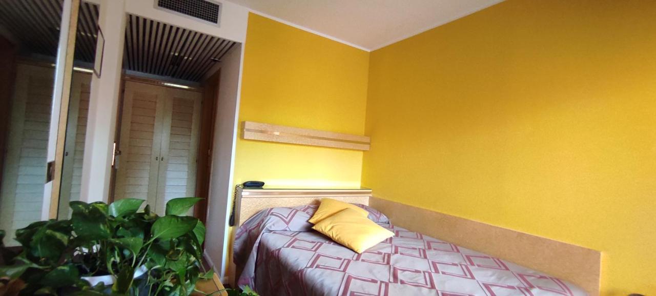 Hotel Antares Grado Exterior foto